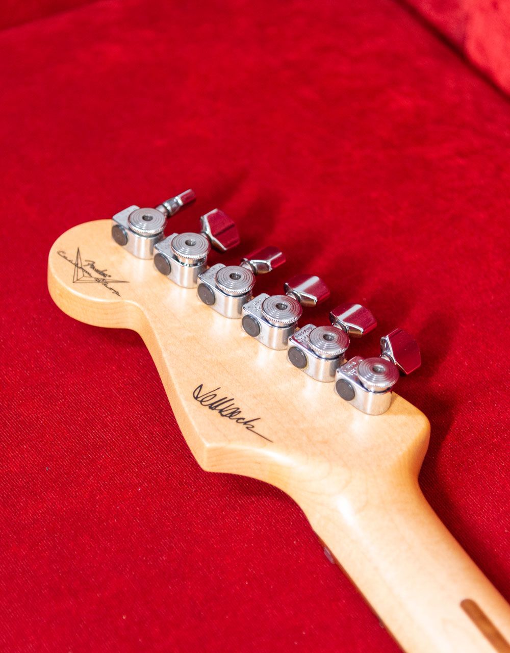 Электрогитара Fender Custom Shop Stratocaster Surf Green, именная модель Jeff Beck - купить в "Гитарном Клубе"