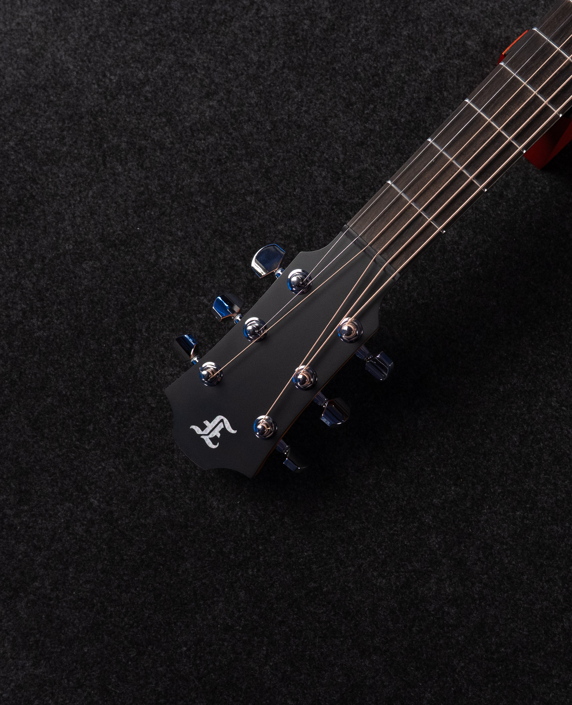 Акустическая гитара Furch Violet D-SM - купить в "Гитарном Клубе"