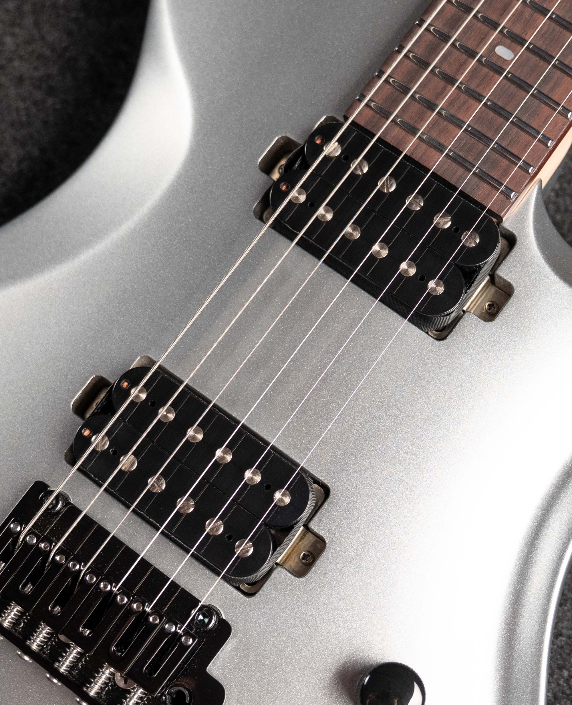 Электрогитара Covenant I-STD 100 silver - купить в "Гитарном Клубе"