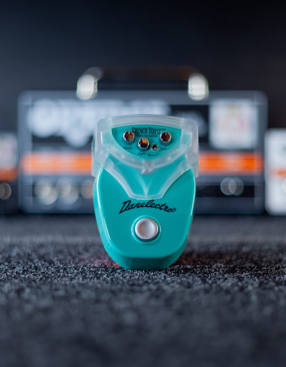 Гитарная педаль Danelectro DJ13 French Toast Octave Distortion - купить в "Гитарном Клубе"