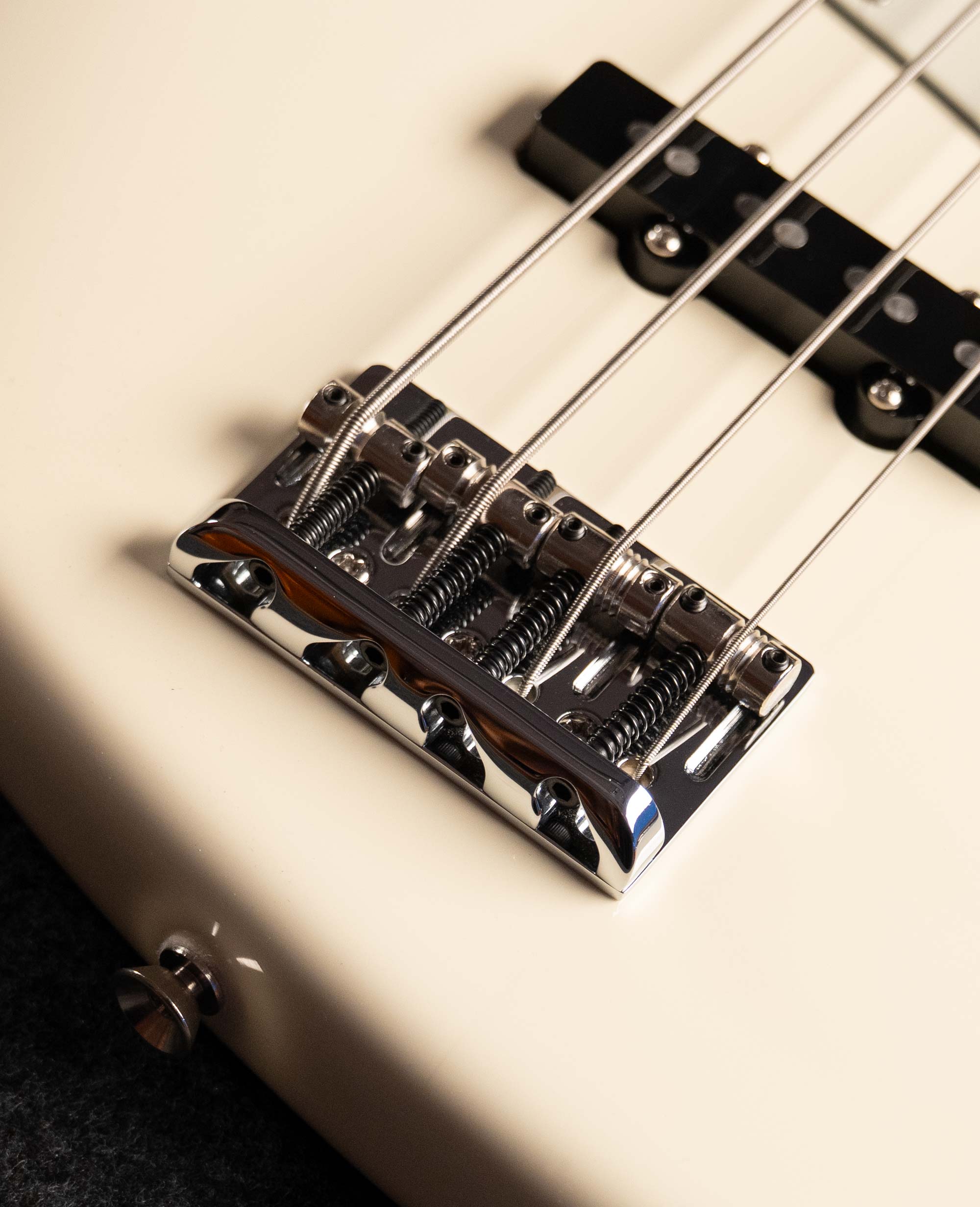 Бас-гитара Fender Jazz Bass American Pro MN OWT 