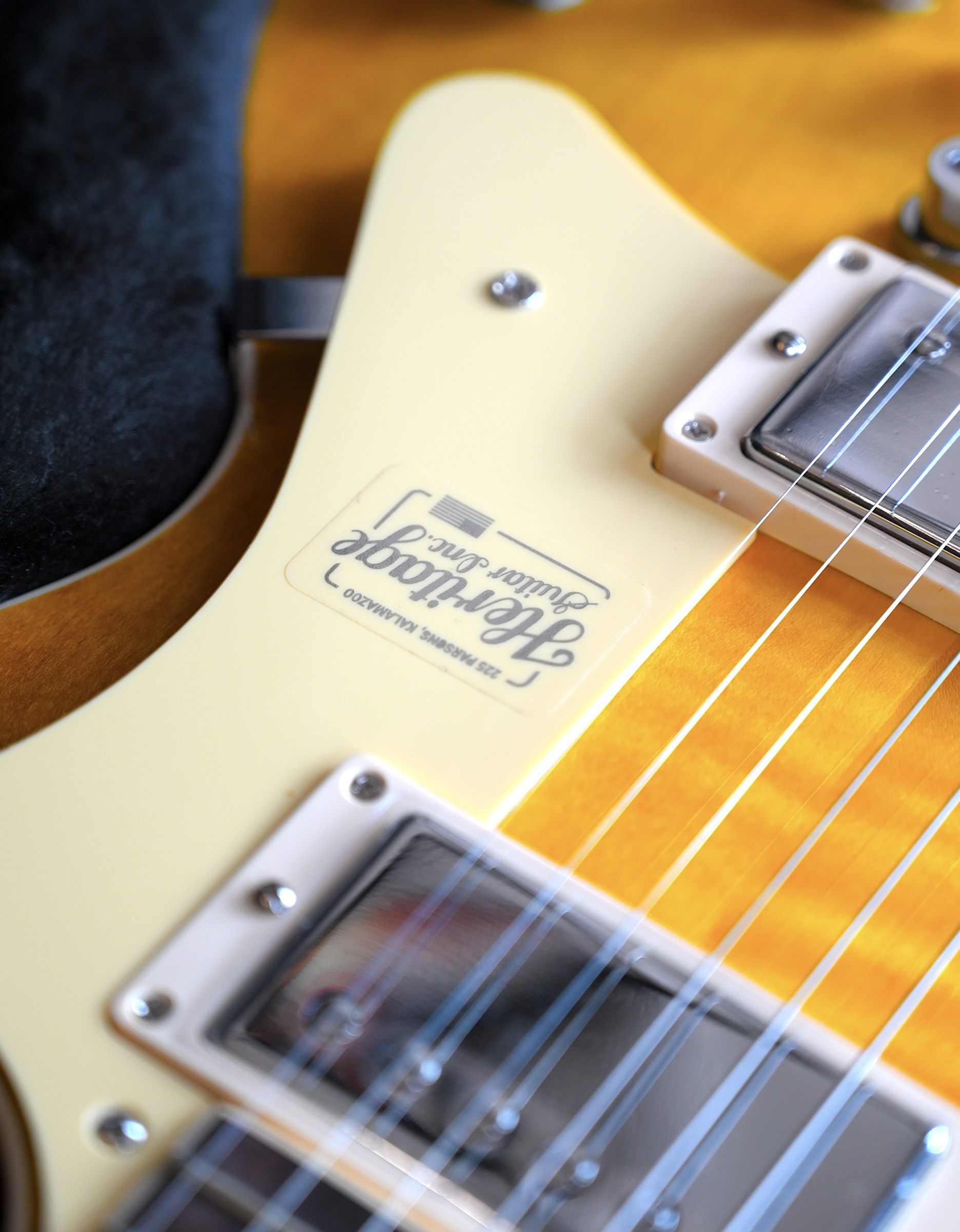 Электрогитара Heritage H-150 Dirty Lemon Burst - купить в "Гитарном Клубе"