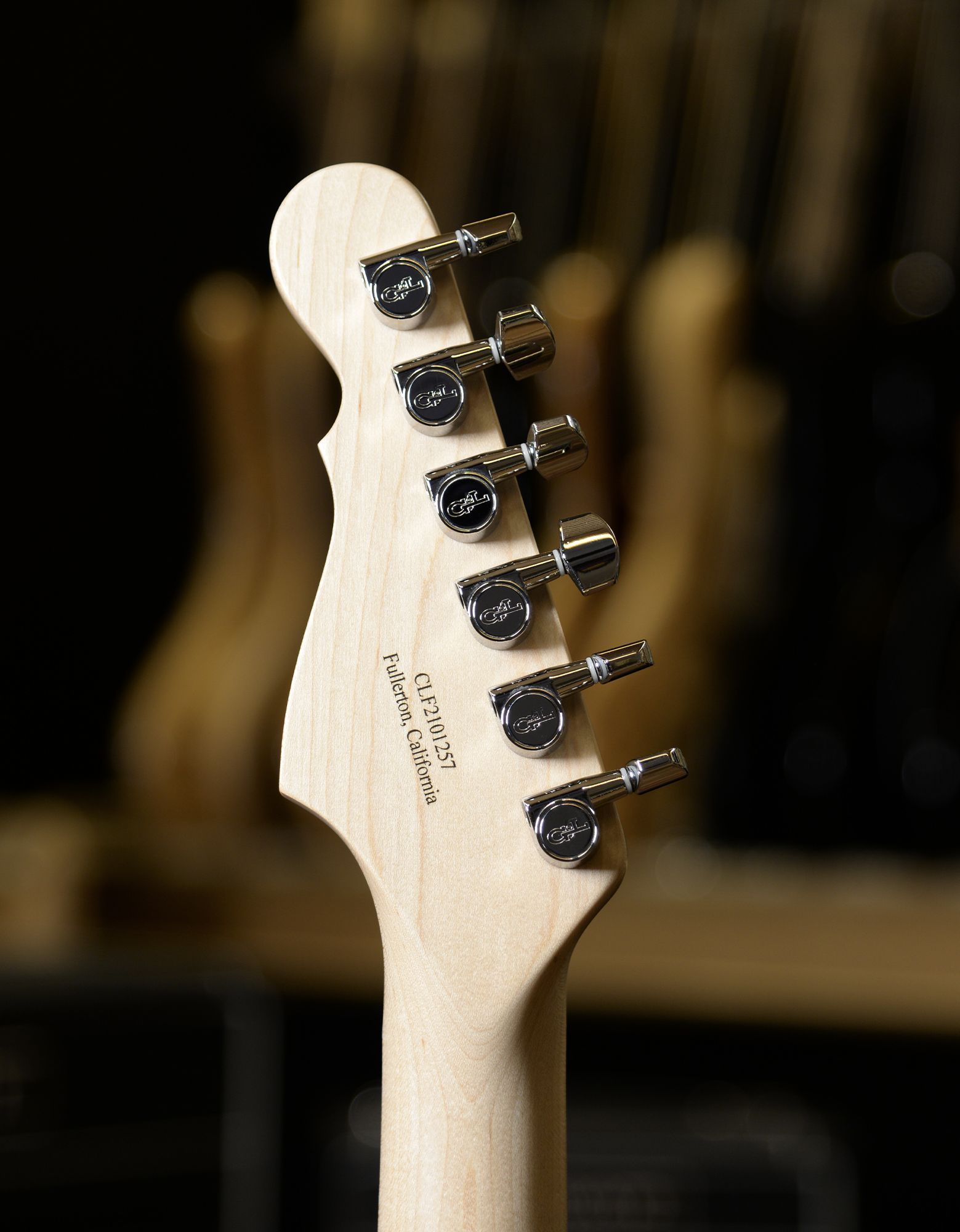 Электрогитара G&L FD ASAT Classic Butterscotch Blonde MP - купить в "Гитарном Клубе"