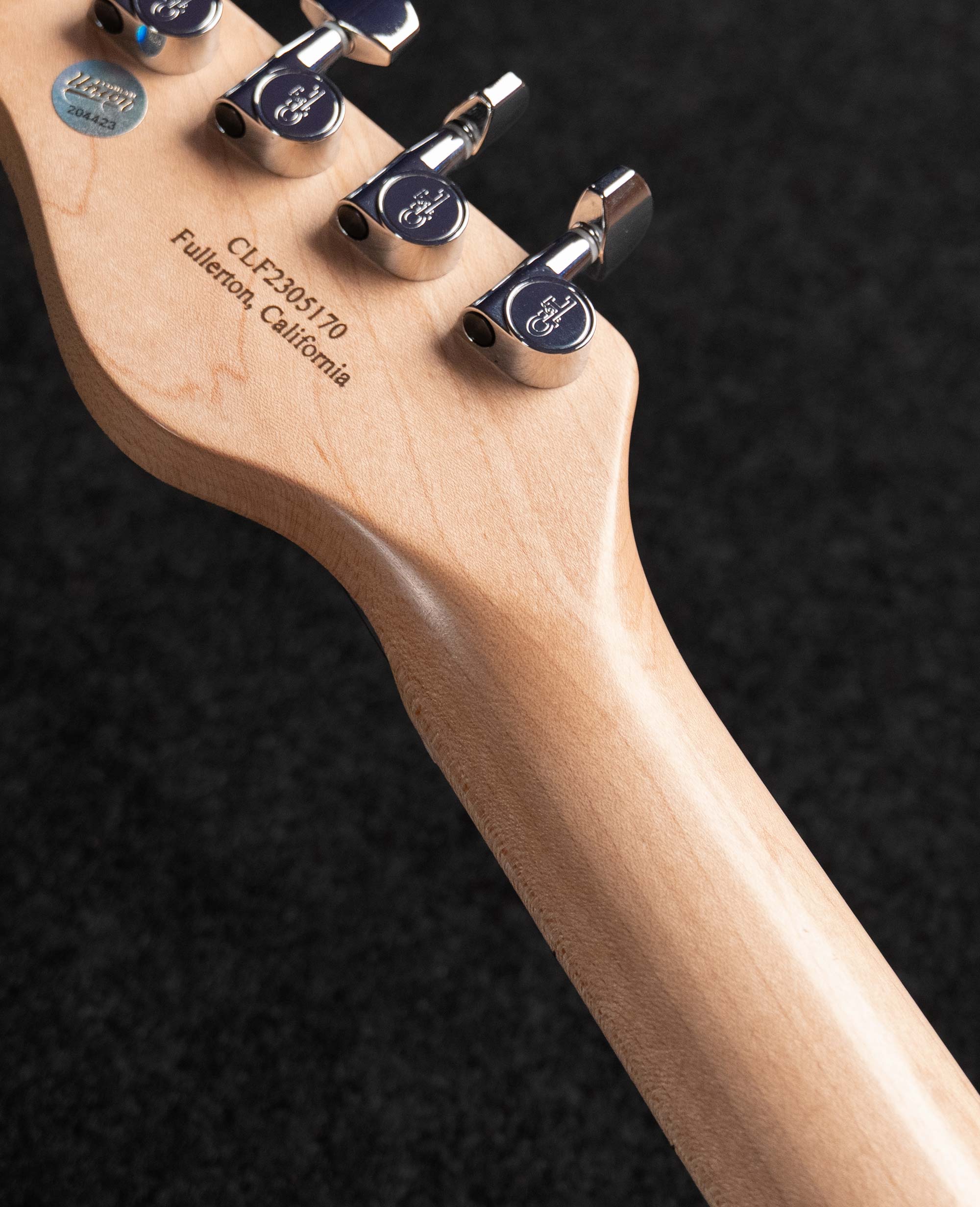 Электрогитара G&L Limited Run ASAT Classic Thinline Mako Blue MP - купить в "Гитарном Клубе"