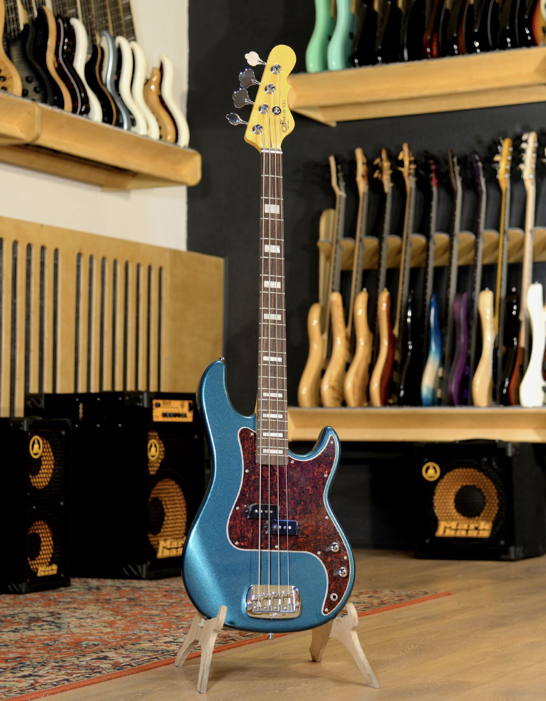 Бас-гитара G&L Tribute LB-100 Emerald Blue RW Poplar - купить в "Гитарном Клубе"