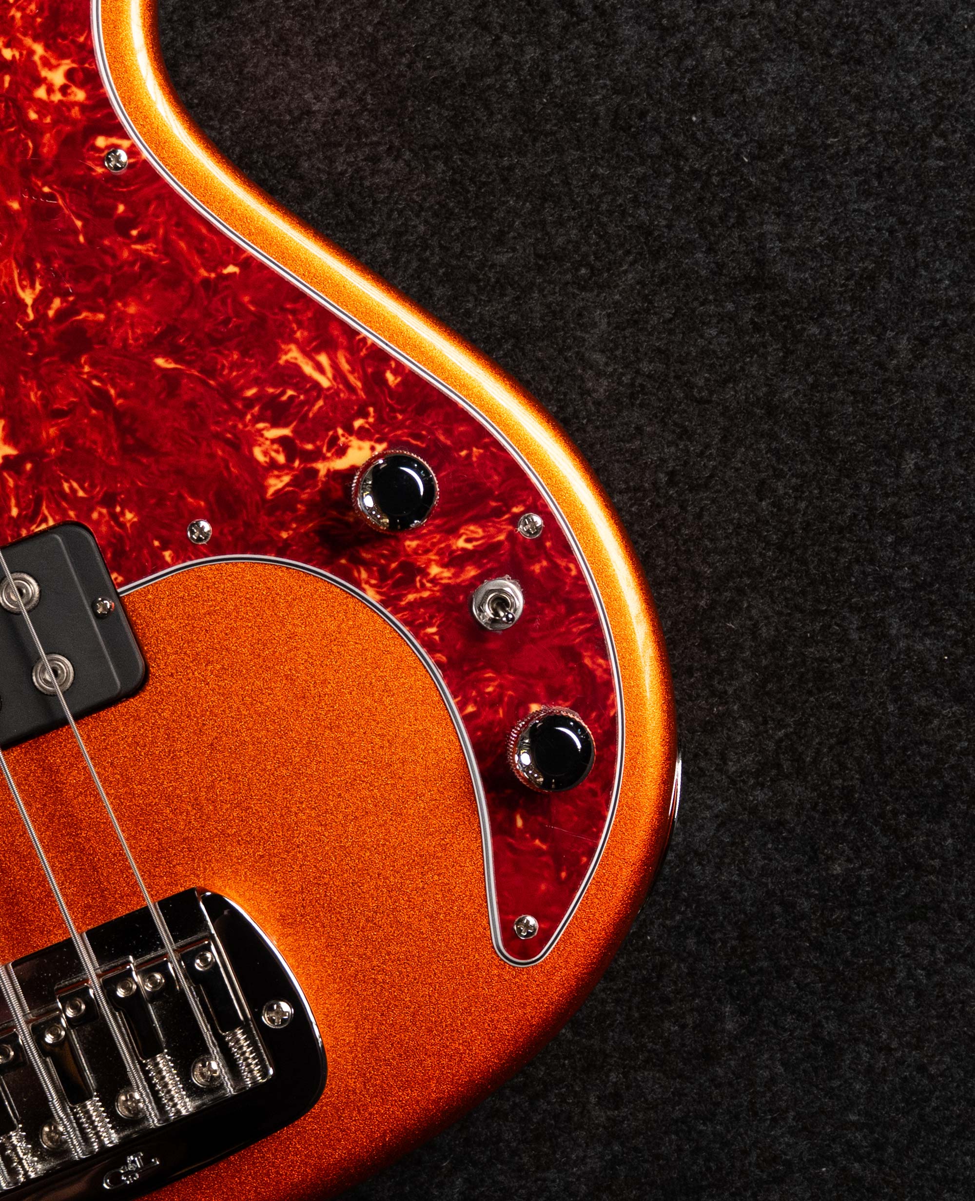 Бас-гитара G&L FD Kiloton Tangerine Metallic CR - купить в "Гитарном Клубе"