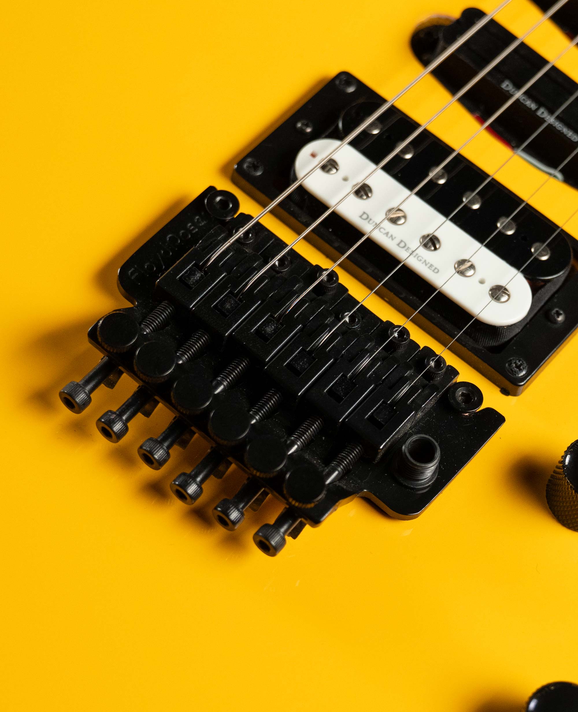 Электрогитара Jackson SL1X Soloist X Ser.Cab Yellow - купить в "Гитарном Клубе"