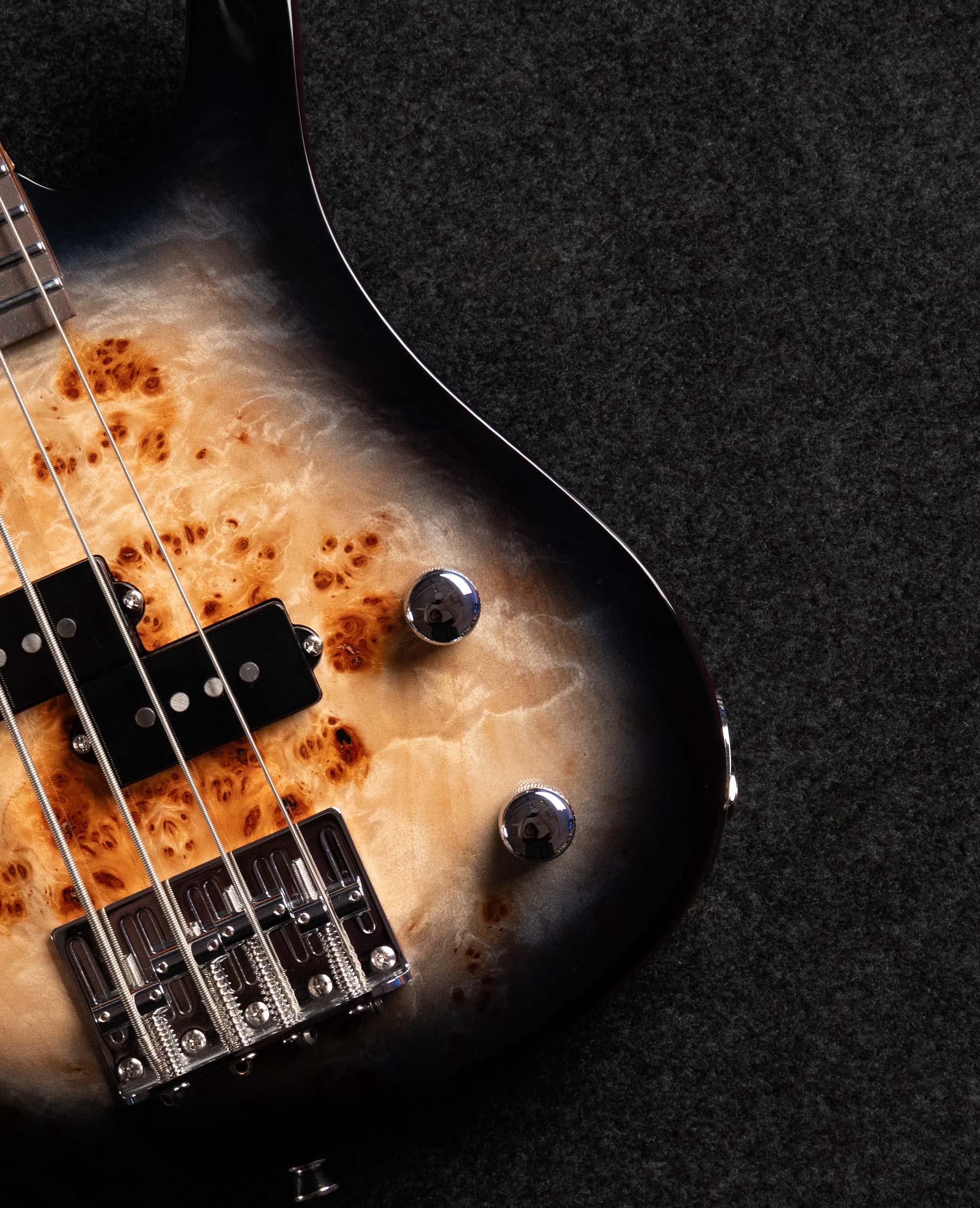 Бас-гитара уменьшенная Flight Mini Bass PBR - купить в "Гитарном Клубе"