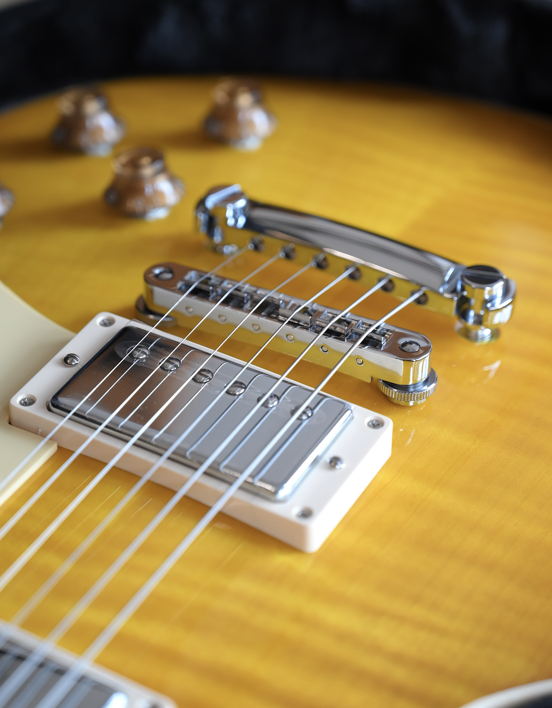 Электрогитара Heritage H-150 Dirty Lemon Burst - купить в "Гитарном Клубе"