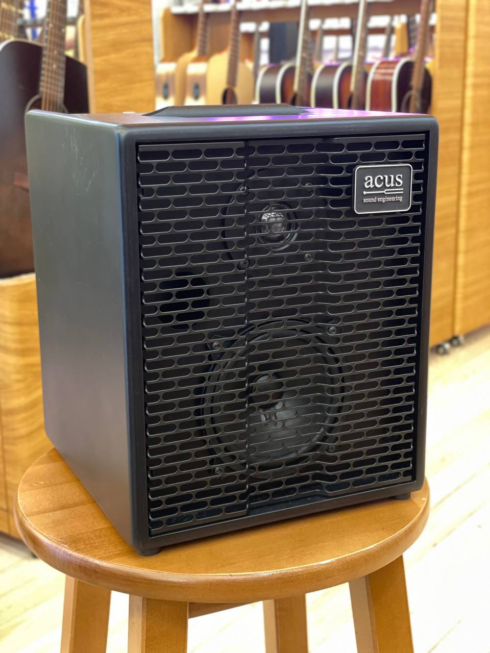 Комбоусилитель для акустической гитары Acus One ForStrings 5T Black, 75Вт - купить в "Гитарном Клубе"