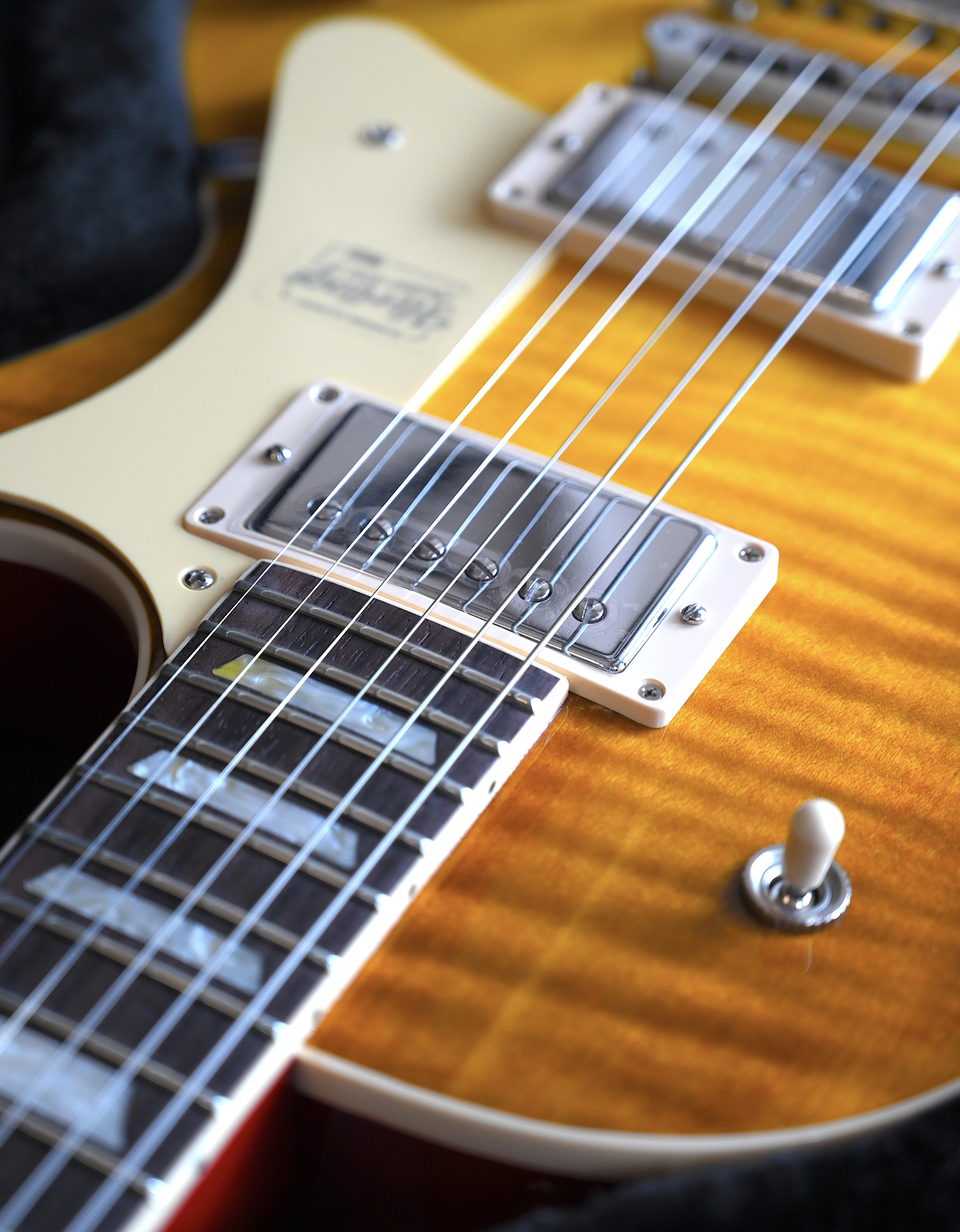 Электрогитара Heritage H-150 Dirty Lemon Burst - купить в "Гитарном Клубе"