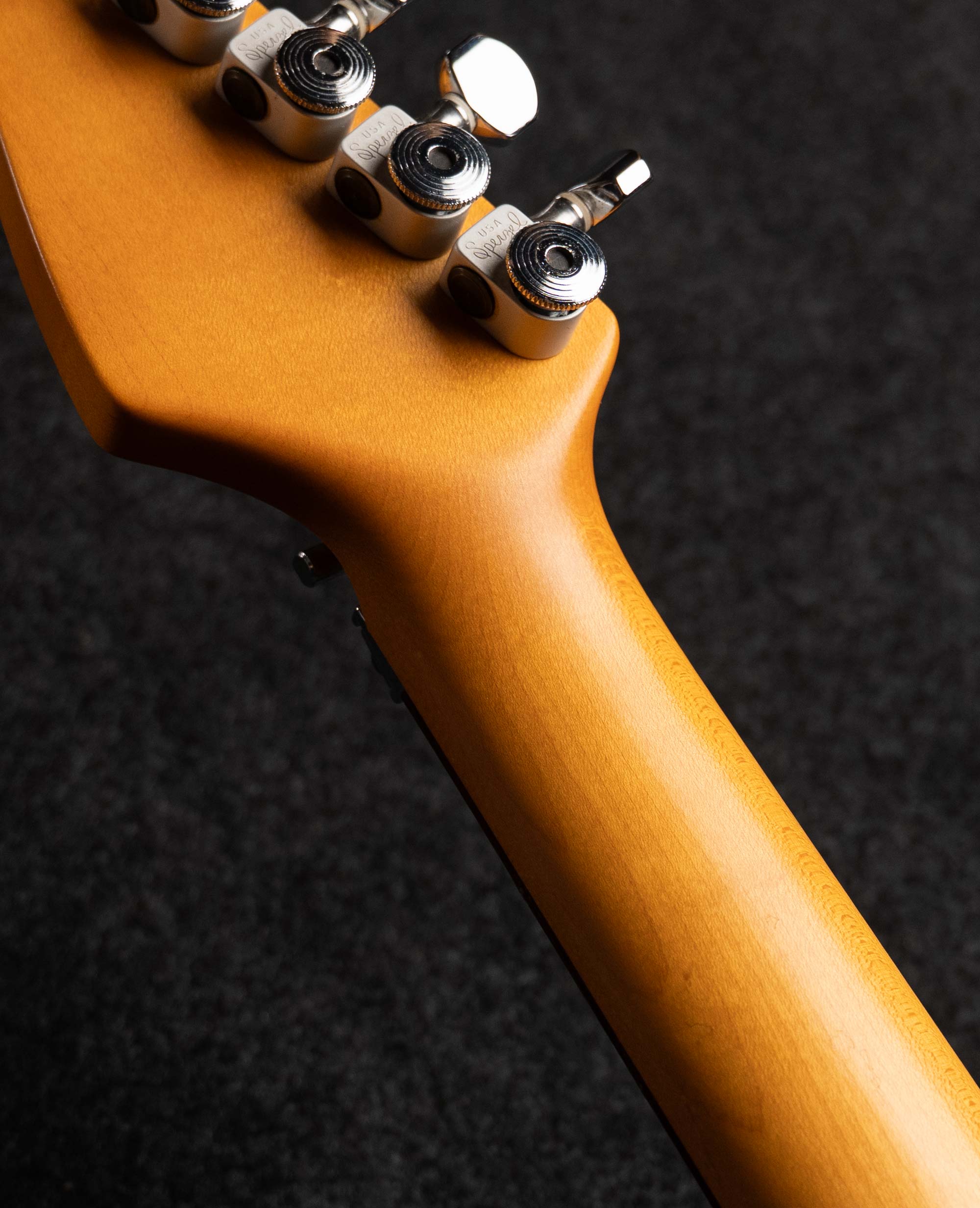 Электрогитара Suhr Standard’2009 - купить в "Гитарном Клубе"