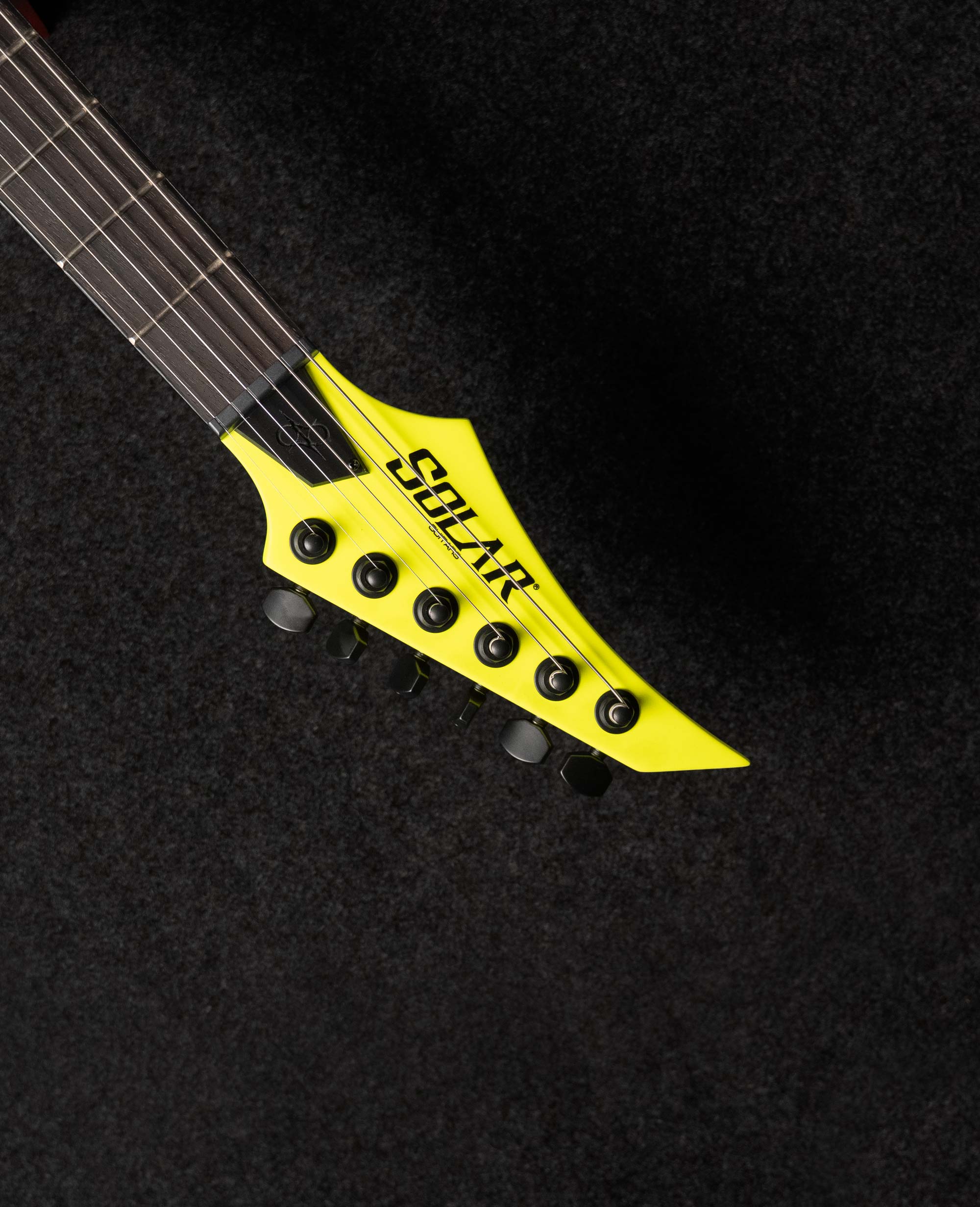 Электрогитара Solar Guitars A2.6LN Lemon Neon - купить в "Гитарном Клубе"