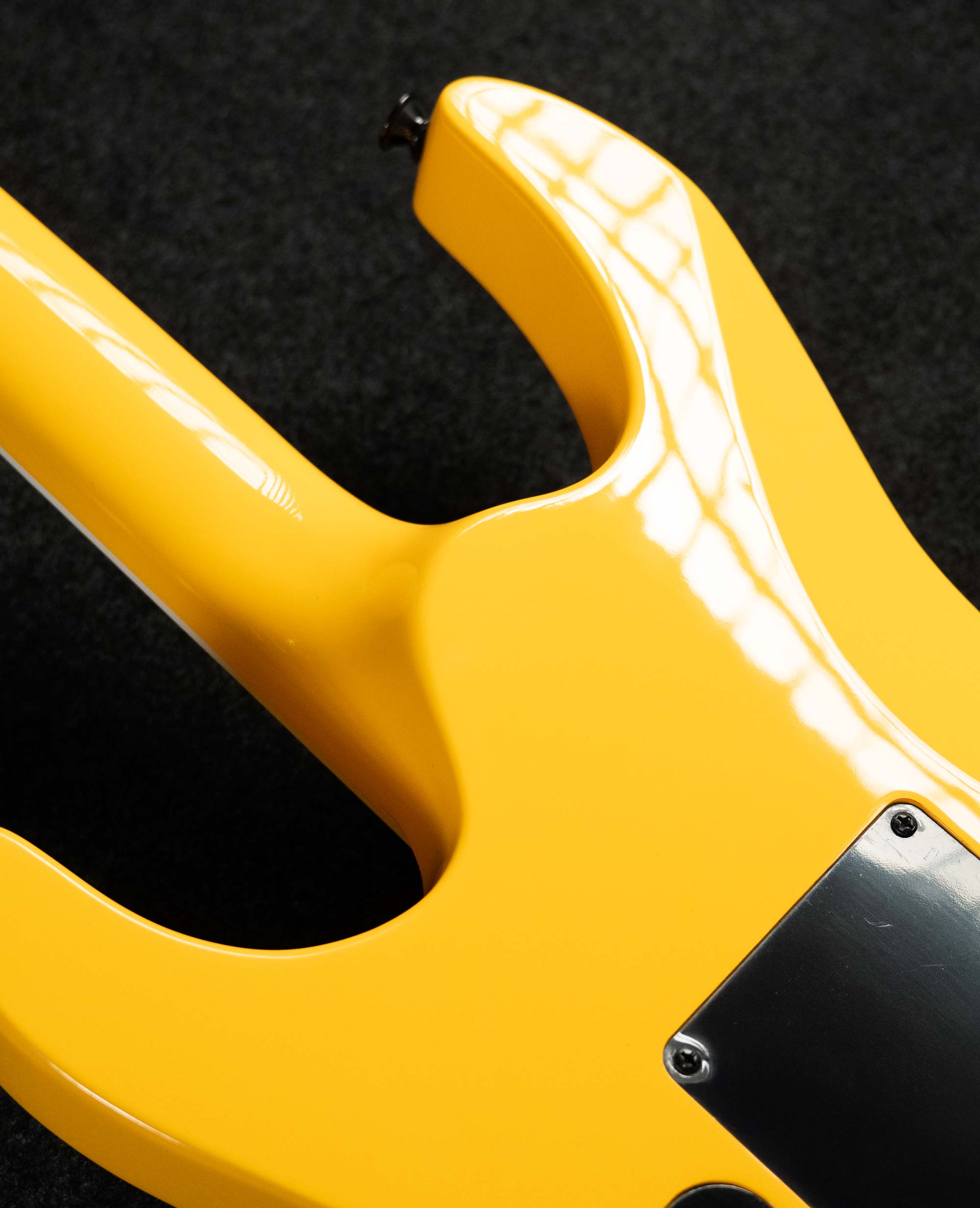 Электрогитара Jackson SL1X Soloist X Ser.Cab Yellow - купить в "Гитарном Клубе"