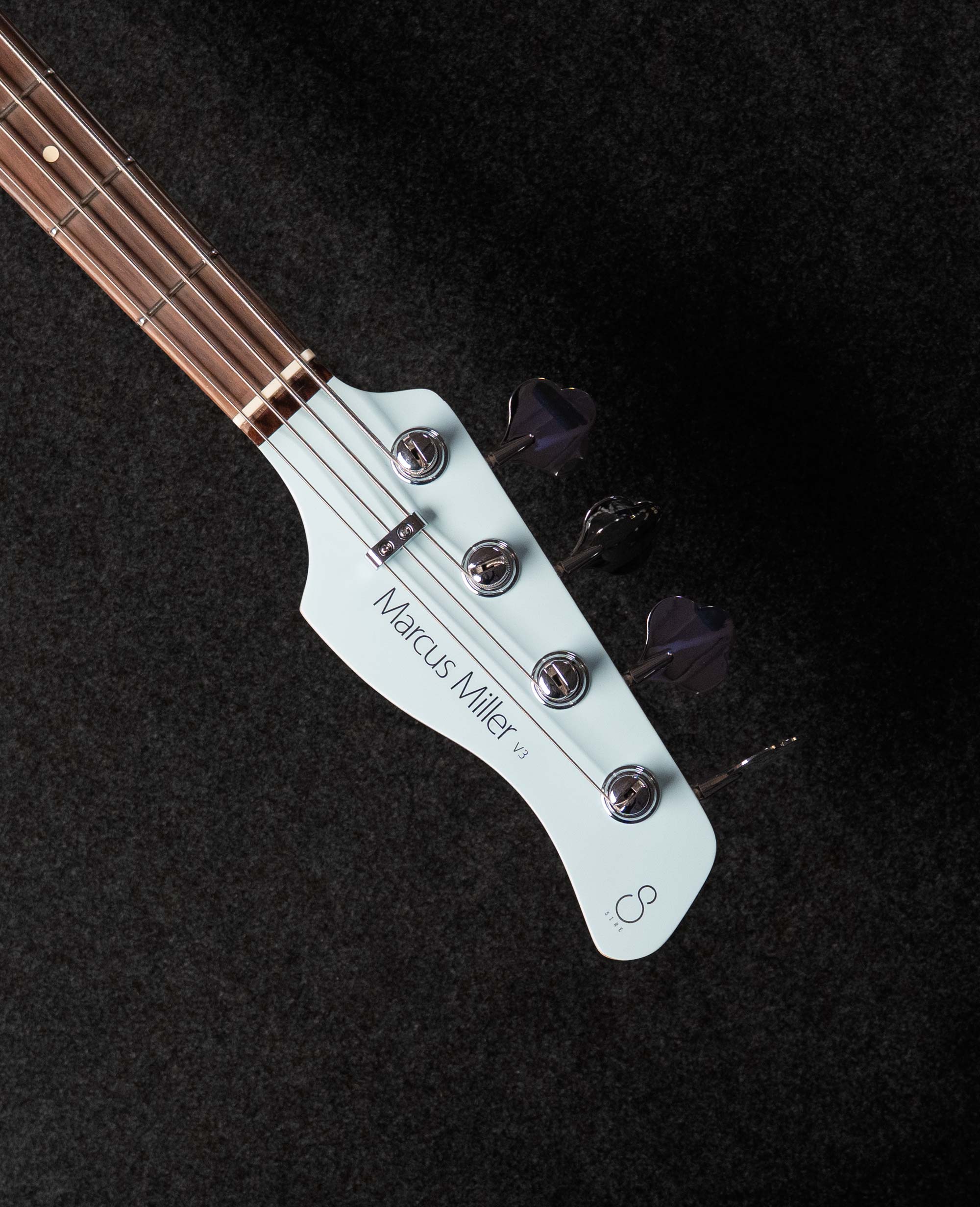 Бас-гитара Sire V3-4 SNB (2n Gen) - купить в "Гитарном Клубе"