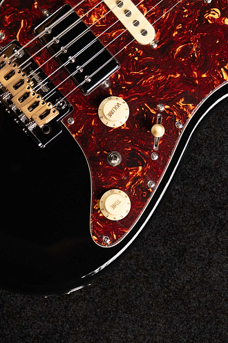 Электрогитара Crafter Crema MP Cosmic Black - купить в "Гитарном Клубе"