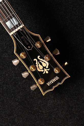 Полуакустическая гитара Yamaha AE1200