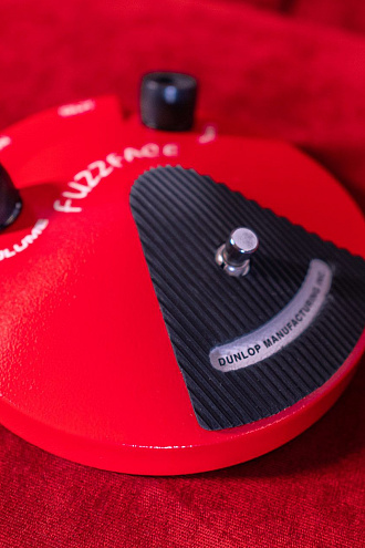 Гитарная педаль Dunlop JDF2 FuzzFace Distortion - купить в "Гитарном Клубе"