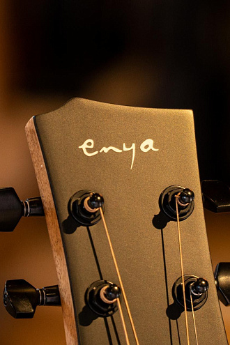 Электроакустическая гитара Enya EA-X1EQ+ - купить в "Гитарном Клубе"