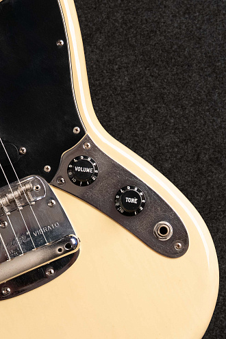 Электрогитара Fender Mustang Blonde, 1978 - купить в "Гитарном Клубе"