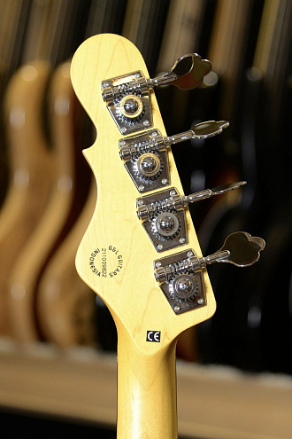 Бас-гитара G&L Tribute LB-100 Emerald Blue RW Poplar - купить в "Гитарном Клубе"