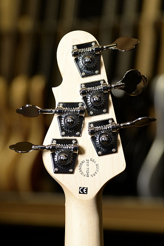 Бас-гитара G&L Tribute L-2500 Black Frost MP Poplar - купить в "Гитарном Клубе"