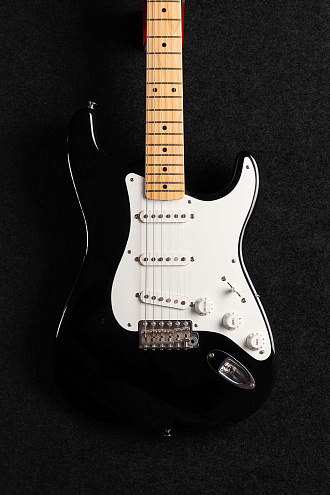 Fender Stratocaster AVRI 2009 NOS - купить в "Гитарном Клубе"