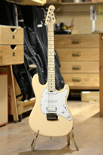 Электрогитара Sterling Cutlass HSS Vintage Cream - купить в "Гитарном Клубе"