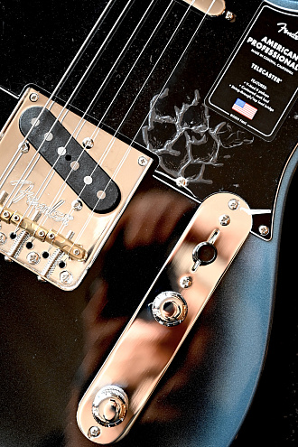 Электрогитара Fender American Professional II Telecaster Rw Dark Night - купить в "Гитарном Клубе"