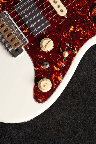 Электрогитара Crafter Crema RS Olympic White - купить в "Гитарном Клубе"