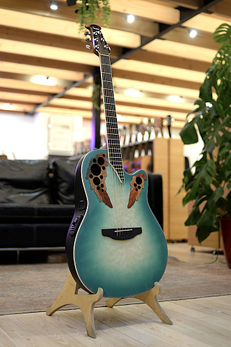 Электроакустическая гитара Ovation CE44X-9B Celebrity Elite Plus Mid Cutaway Mintburst - купить в "Гитарном Клубе"