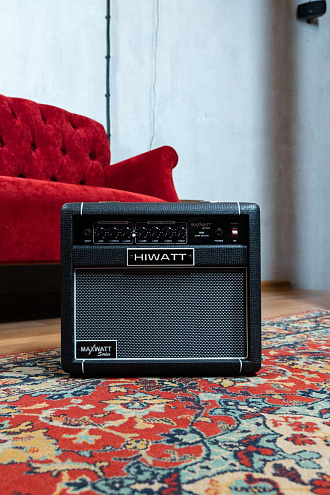 Комбоусилитель для электрогитары HIWATT MAXWATT G20, 1х8", 20Вт - купить в "Гитарном Клубе"