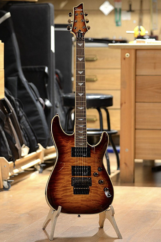 Электрогитара Schecter Omen Extreme-6 FR Vintage Sunburst - купить в "Гитарном Клубе"
