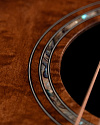 Электроакустическая гитара Ovation CS24P-NBM Celebrity Standard Plus Mid Cutaway Nutmeg Burled Maple - купить в "Гитарном Клубе"