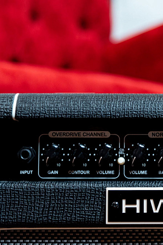 Комбоусилитель для электрогитары HIWATT MAXWATT G20, 1х8", 20Вт - купить в "Гитарном Клубе"