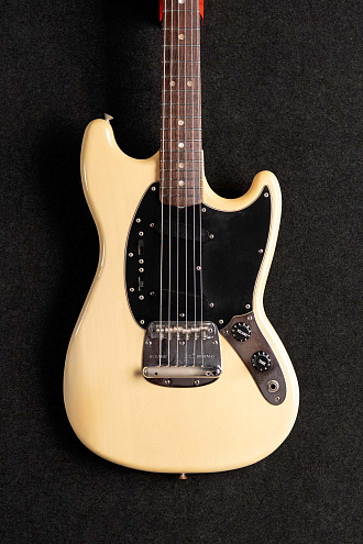 Электрогитара Fender Mustang Blonde, 1978 - купить в "Гитарном Клубе"