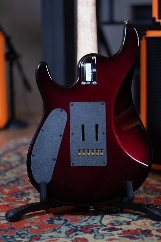 Электрогитара Music Man JP6, именная модель John Petrucci, Pearl Red Burst - купить в "Гитарном Клубе"