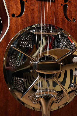 Резонаторная гитара с звукоснимателем Sigma RM140 - купить в "Гитарном Клубе"