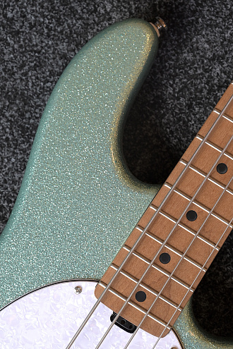 Бас-гитара Sterling StingRay RAY34-SSK, Seafoam Sparkle - купить в "Гитарном Клубе"