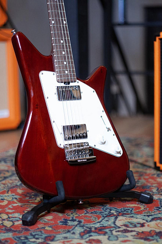 Электрогитара Music Man Albert Lee, именная модель Albert Lee, Transparent Walnut - купить в "Гитарном Клубе"