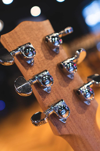 Акустическая гитара Maton S70 - купить в "Гитарном Клубе"