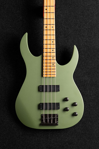 Бас-гитара Spira B-400 MGR - купить в "Гитарном Клубе"