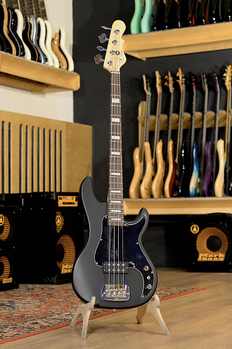 Бас-гитара G&L Tribute Kiloton Black Frost RW Poplar - купить в "Гитарном Клубе"
