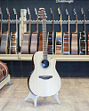 Электроакустическая гитара Ovation CS24-4 Celebrity Standard Mid-Depth Natural - купить в "Гитарном Клубе"