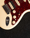 Электрогитара Fender Stratocaster Elite HSS Olympic White - купить в "Гитарном Клубе"