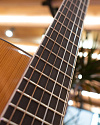 Классическая гитара Ovation CS24C-4 Celebrity Standard Mid Cutaway Natural - купить в "Гитарном Клубе"