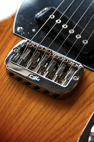 Электрогитара G&L Tribute ASAT Special Antique Sunburst RW - купить в "Гитарном Клубе"