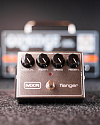 Гитарная педаль Dunlop MXR M117R Flanger - купить в "Гитарном Клубе"