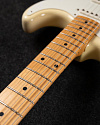Электрогитара Fender Stratocaster AVRI