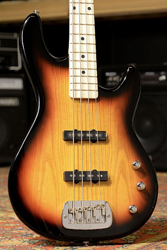 Бас-гитара G&L Tribute JB-2 3-Tone Sunburst MP Ash/Poplar - купить в "Гитарном Клубе"